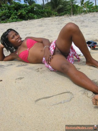 Flashing Malagasy Pussy on Beach