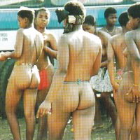 A group of Naked Zulu Swazi Girls Asses