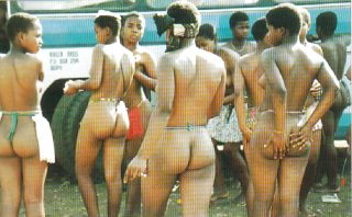 A group of Naked Zulu Swazi Girls Asses